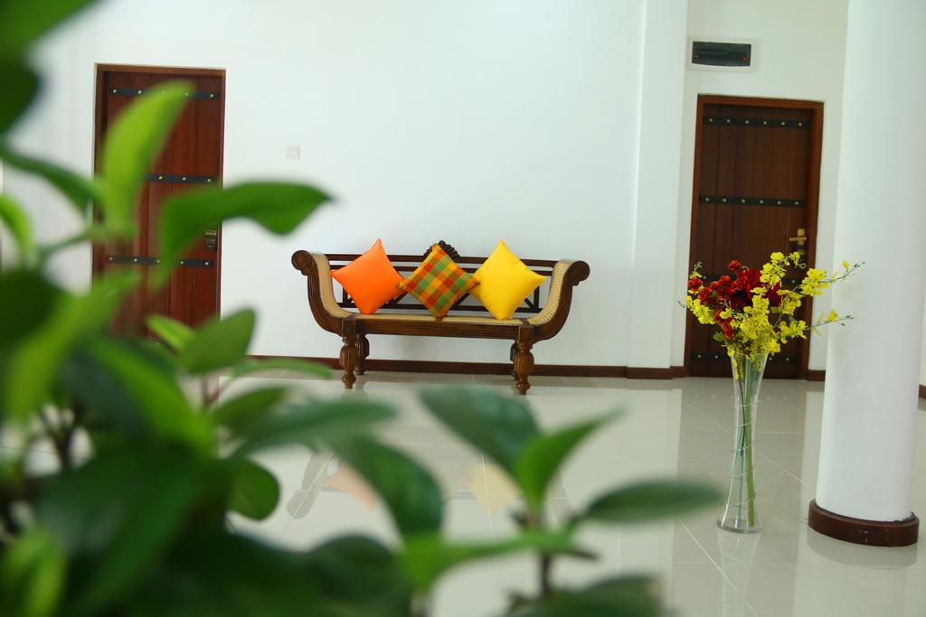 Nivahana Homestay Kandy Exterior photo
